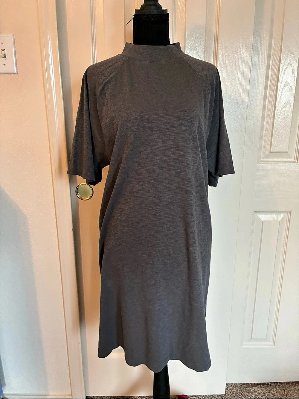Universal Threads 100% Cotton Midi Mock Neck Dress Gray Size Medium NWT